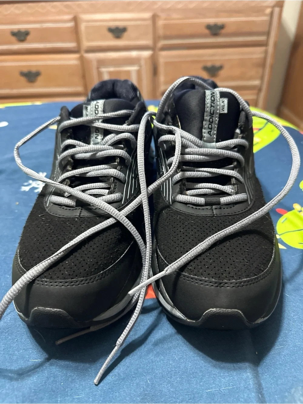 Brooks Addiction Walker